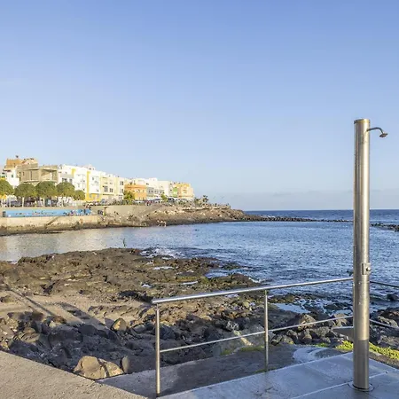 Comfortable Family By The Sea Apartment